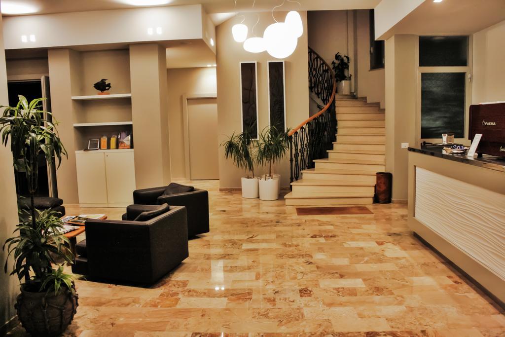 Hotel Dolores 체제나티코 외부 사진