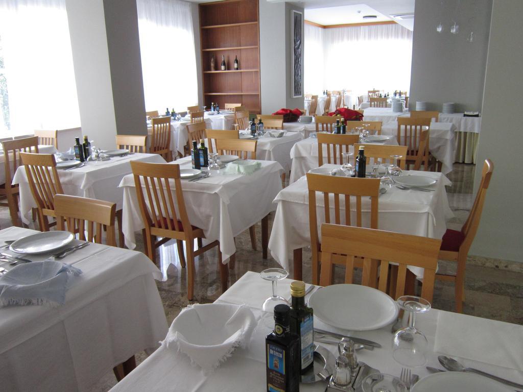 Hotel Dolores 체제나티코 외부 사진