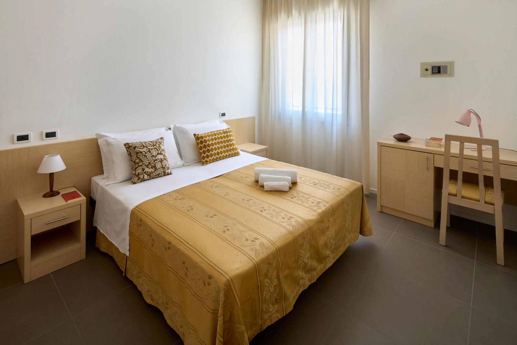 Hotel Dolores 체제나티코 외부 사진