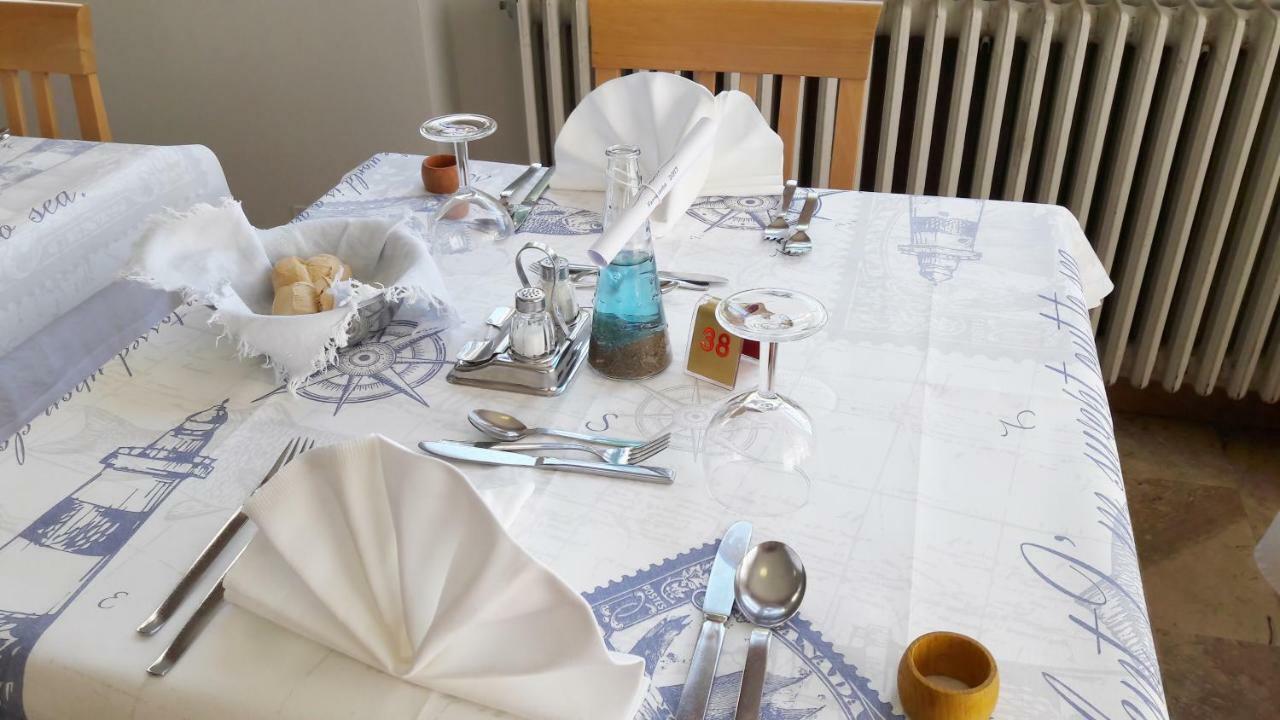 Hotel Dolores 체제나티코 외부 사진